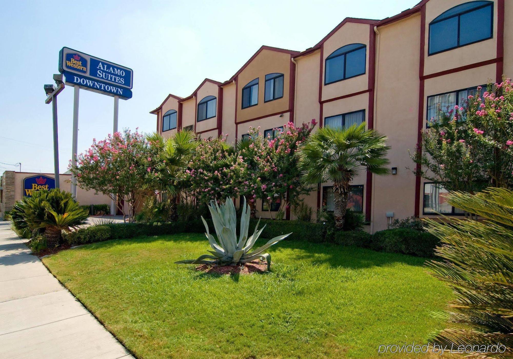 Best Western Alamo Suites Downtown San Antonio Exterior photo